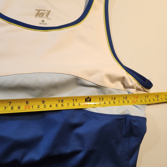 Tail Tennis Outfit: Blues & White Tank and Skort Set Womens Large - Picture 11 of 13